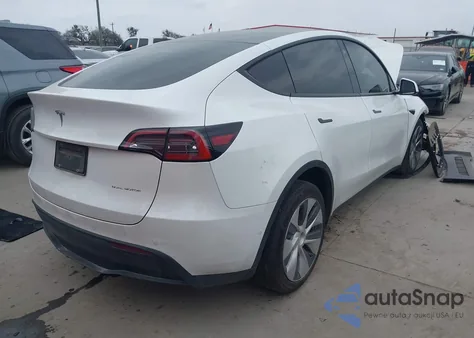 2021 Tesla Model Y Long Range Dual Motor All-Wheel Drive z USA, uszkodzony, nr VIN 5YJYGDEE7MF302547